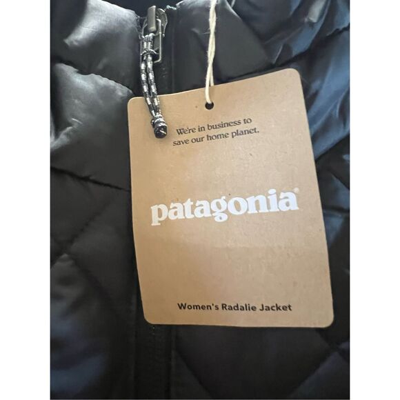 Patagonia Women's Black Radalie Mock Neck Zip Up Puffer Jacket Size XXL NWT - Picture 6 of 7